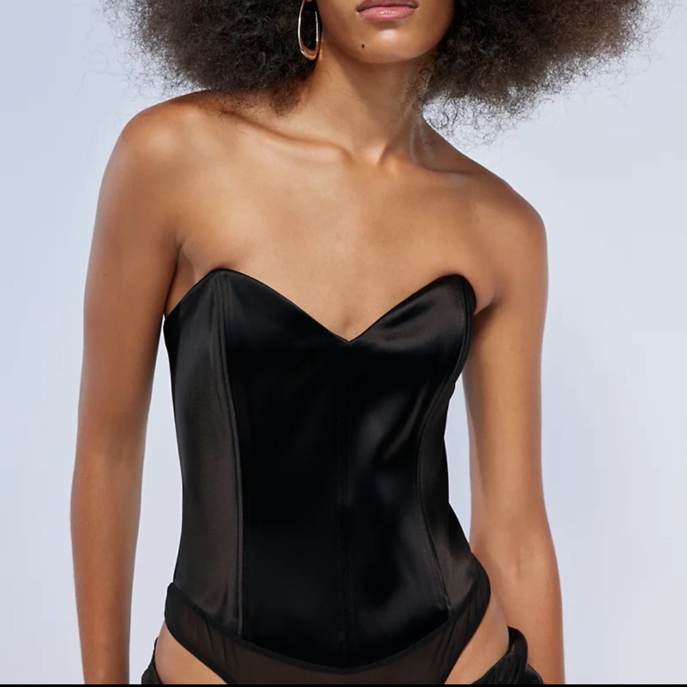 Aritzia Blaze Bodysuit